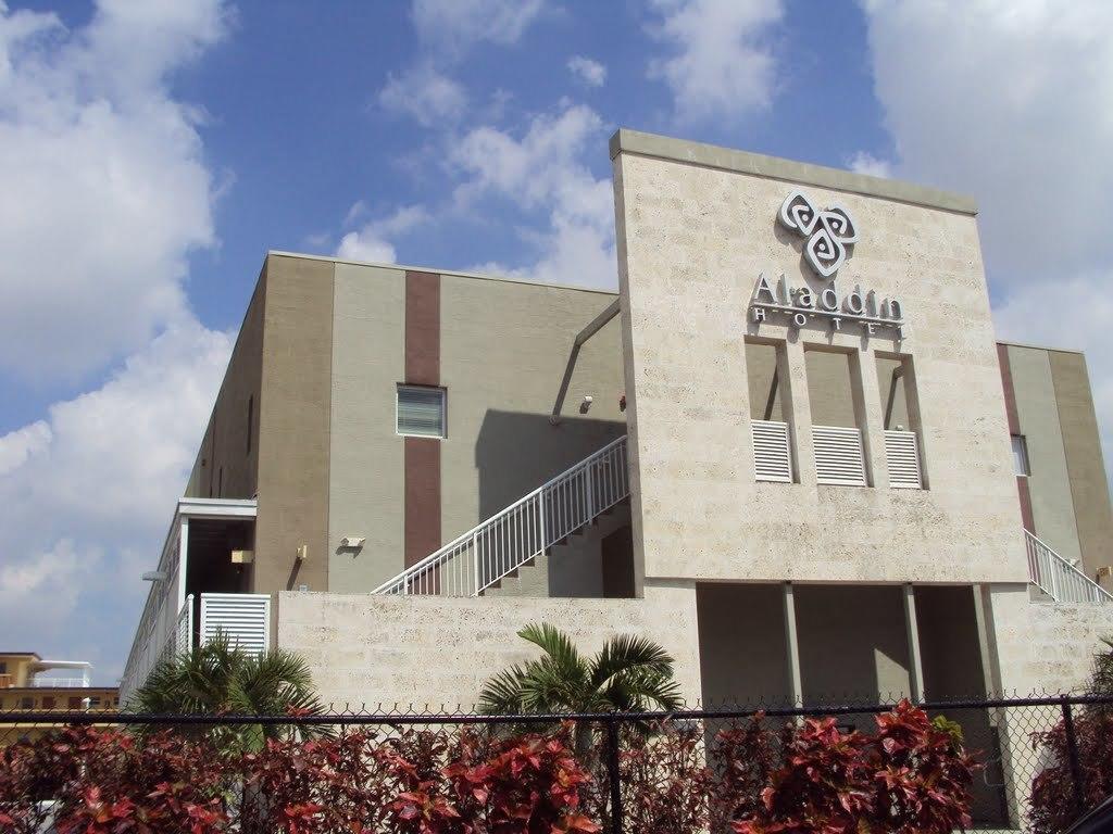 Hotel Aladdin​ - Couples Only​ Miami Springs Eksteriør billede